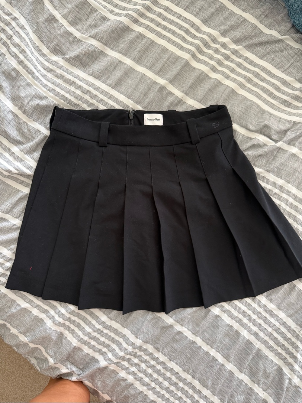 Aritzia Black Pleated Mini Skirt with Belt Loops